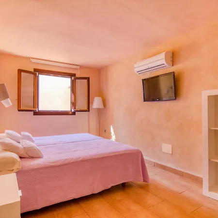Serene In Ibiza With Private Swimming Pool Holiday home *